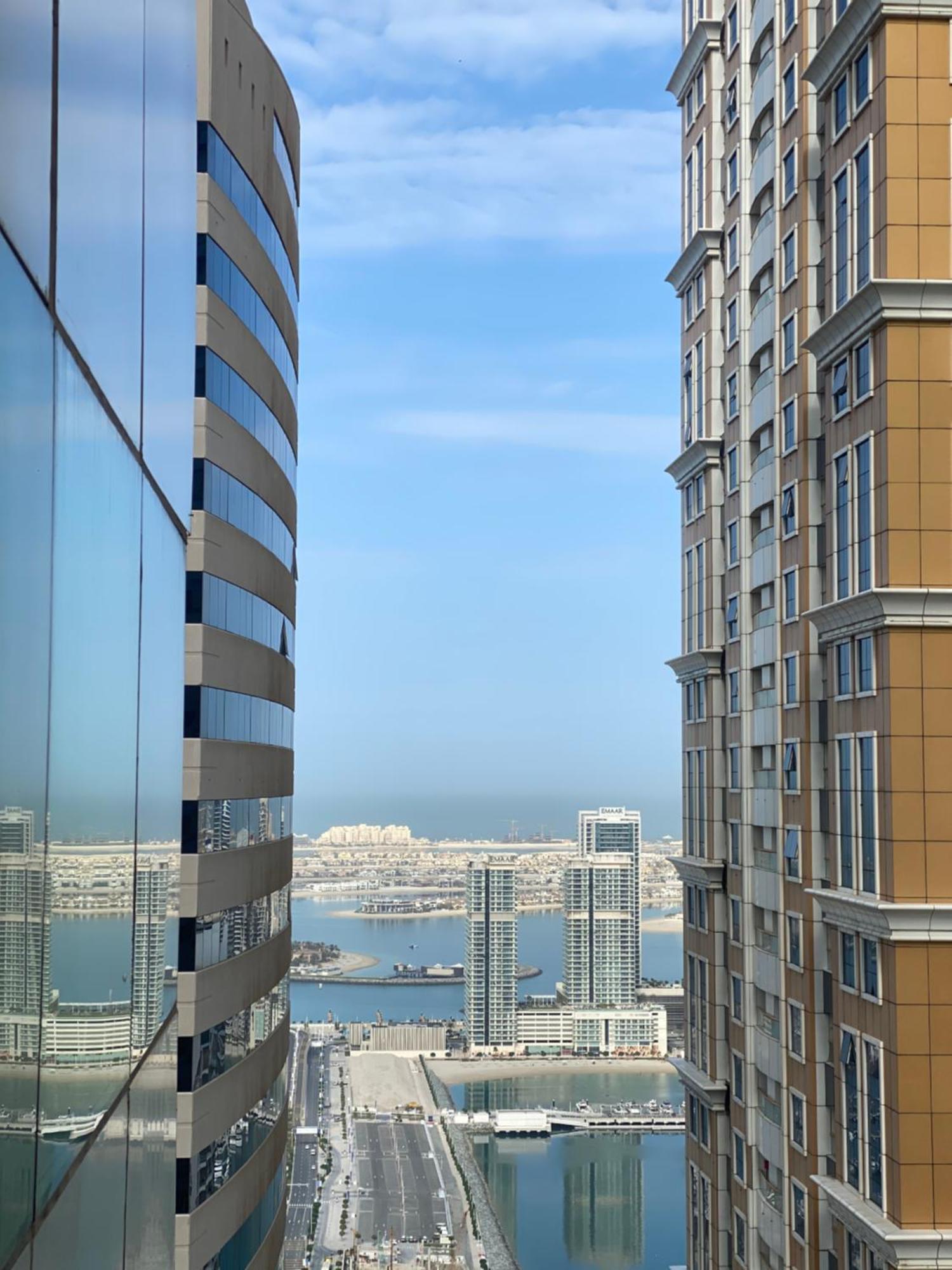 Skyline Haven In Marina Apartment Dubai